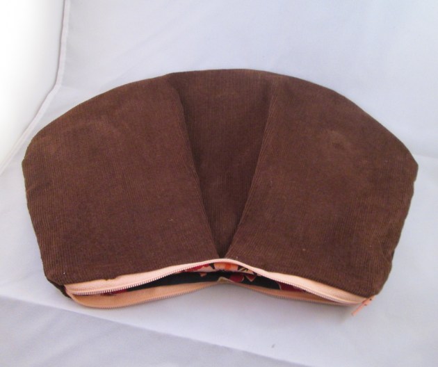 Zip Clutch Tutorial- miaprimacasa.wordpress.com