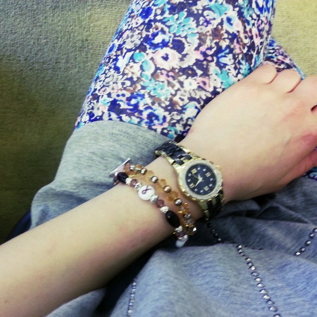 Handcrafted jewelry made by survivors of domestic and sexual abuse #uncoveredartistry uncovered artistry.com