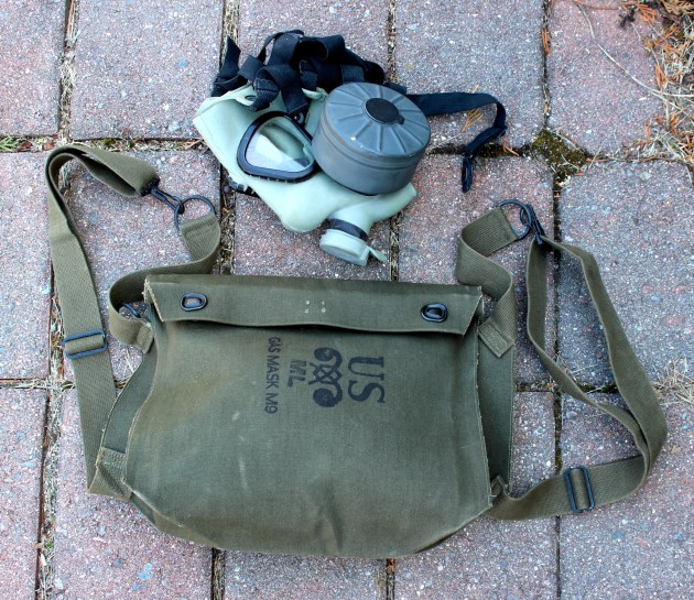 The rubber lining of this gas mask bag will make it a perfect camera bag.
