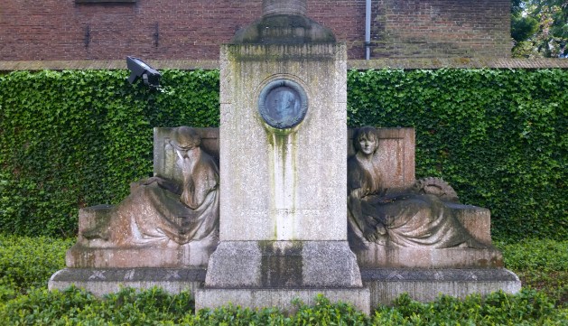 ‘s-Hertogenbosch Den Bosch, The Netherlands #100DaysofMiaPrima