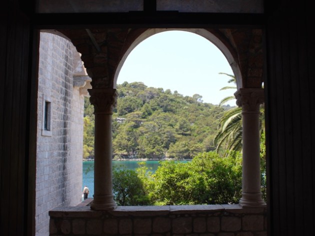 Windows of Dubrovnik, Croatia #100DaysofMiaPrima 10